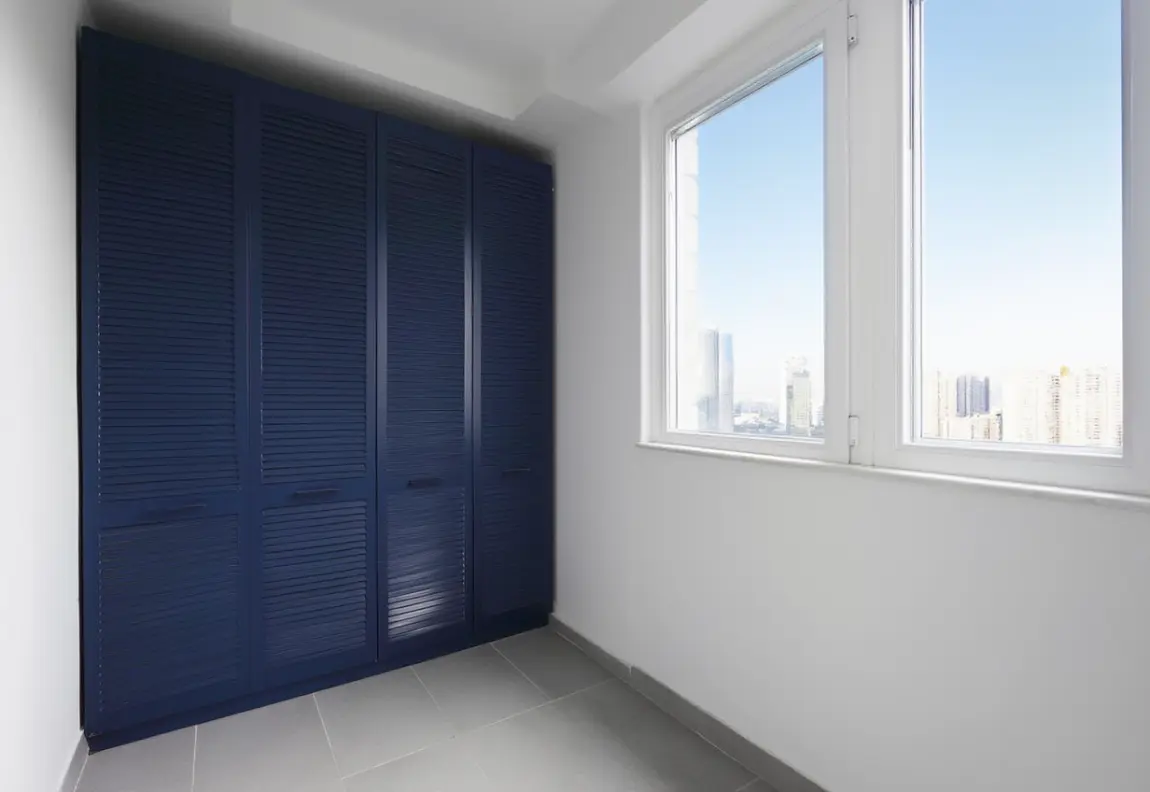 Крыша и внешняя отделка балкона